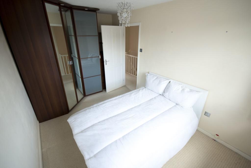 32 Pentland Close Chester Exterior foto